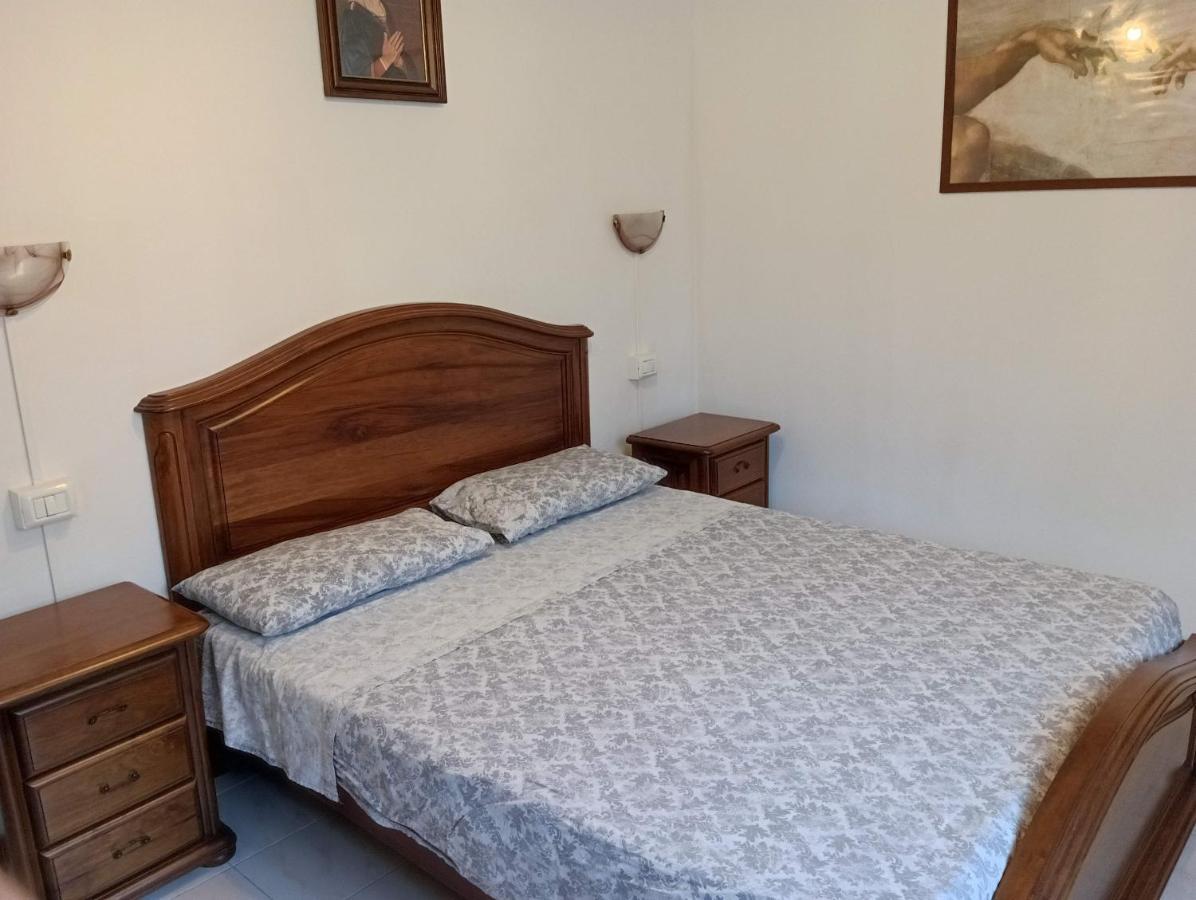 לבנטו Noemi Apartment 5 Lands Paradise מראה חיצוני תמונה
