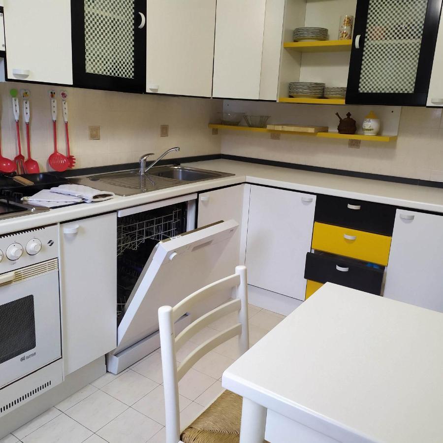 לבנטו Noemi Apartment 5 Lands Paradise מראה חיצוני תמונה