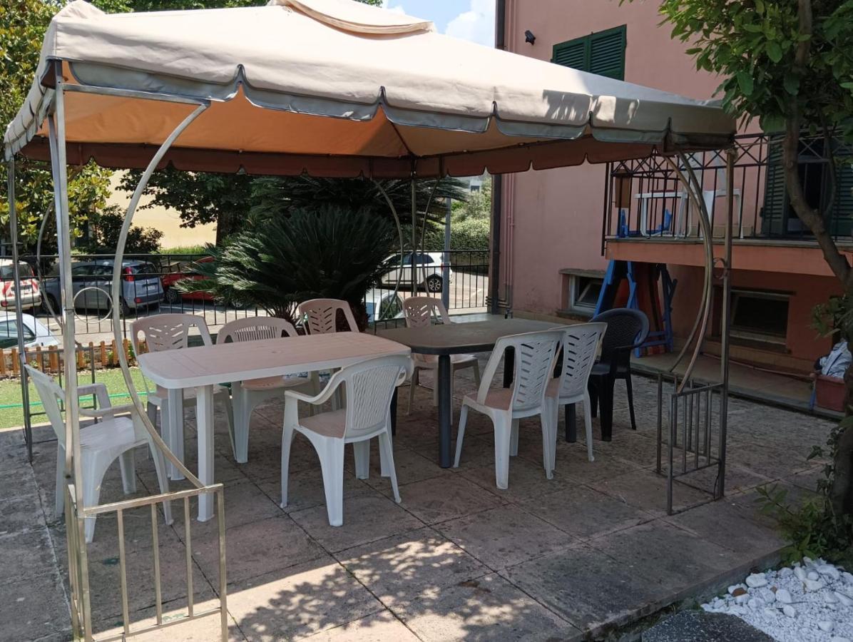 לבנטו Noemi Apartment 5 Lands Paradise מראה חיצוני תמונה